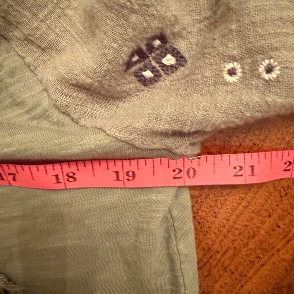 J.Jill Olive Green Embroidered Peasant Tunic Blouse Medium Tall 🌿 Boho Cotton - Picture 12 of 13